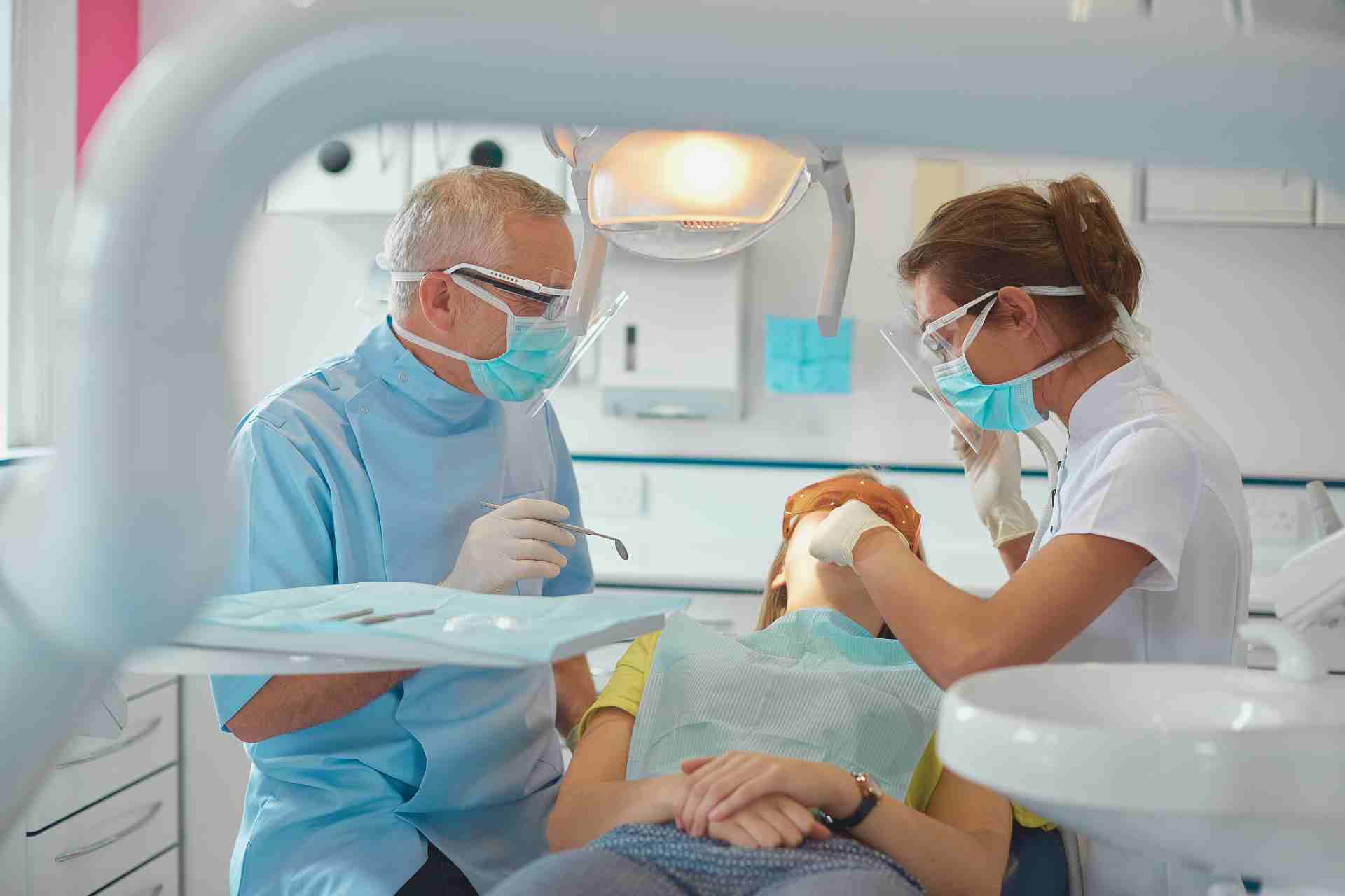 Dentist in Maud, TX